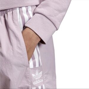 ADIDAS new icon track pants
